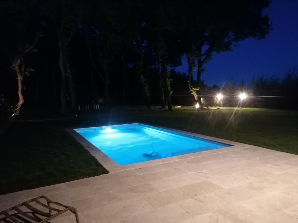 La Velleronnaise Villa Bagian luar foto