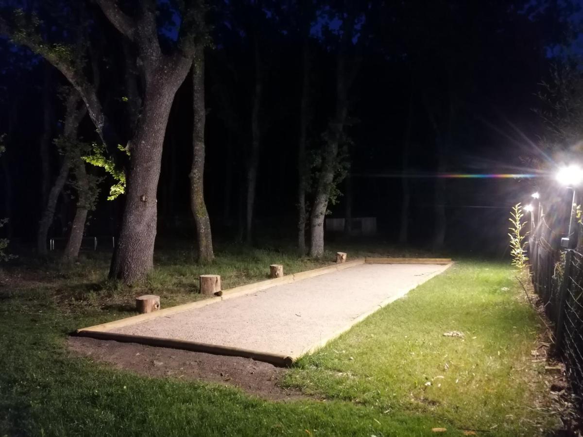 La Velleronnaise Villa Bagian luar foto